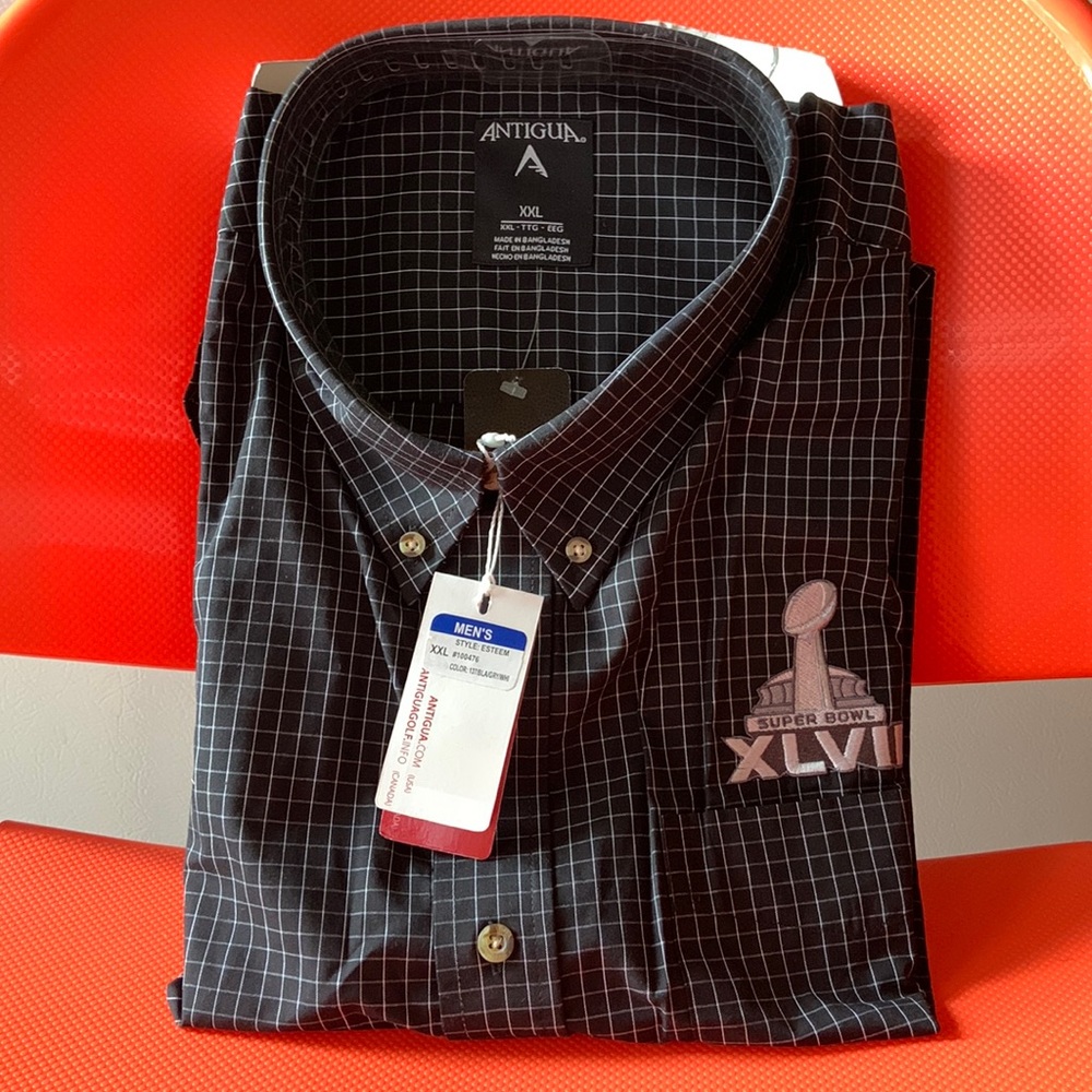 Men’s superbowl button down